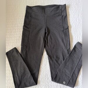 Lululemon Athletica Herringbone Gray Leggings size 6
